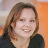 Kelly Lynne Kinkade