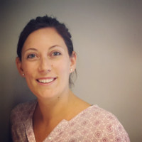Suzanne Van der Lee