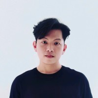 Desmond Tee