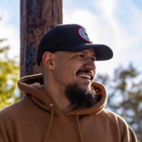 Donovan Flores