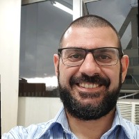Professor Ricardo Bina