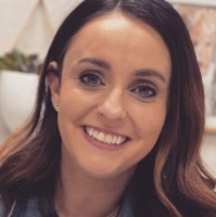 Laura Andrews