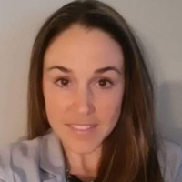 Robyn Thomas