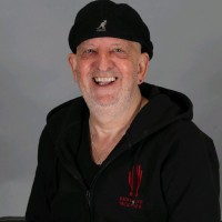 Rien Hochstenbach