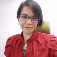 Stella Foong