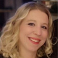 Farah Skubacz