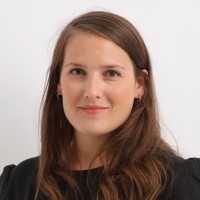 Julianne Raoux