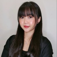 Kar Yee Lee