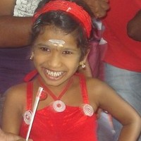 Uma Download