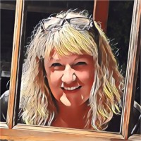 Collette Dell