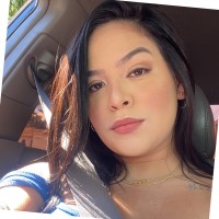 Ana Caroline C.