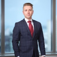 Brendan Larsen, Cfa