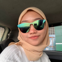 Najwa Haazril