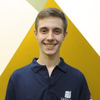 Iúri John Bolzan