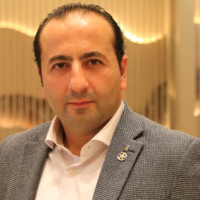 Murat Ozhan