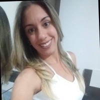 Nailine Oliveira