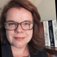 Elaine Böhme Pellacani (She/Her)