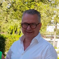 Lars Mäder