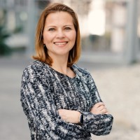 Julia Henry