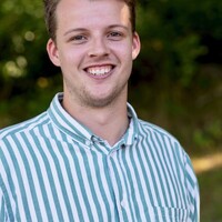 Andrew Winston