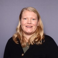 Hayley White, Mba