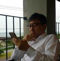 Hun Kyu Lee