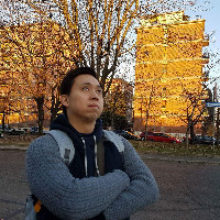 張閎智