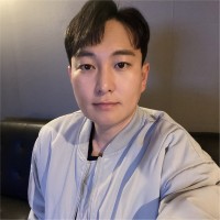 Hansung Lee