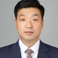 Sung Hwan Kim