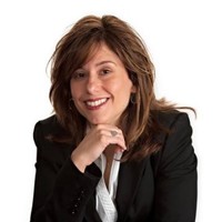 Dr. Yvette Nadeau,DC,CCSP,FICC