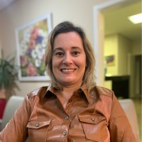 Gisela Vicenzi Fernandes