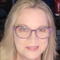 Lyn Nichols