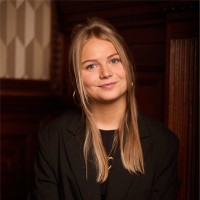 Evie Van Nistelrooij