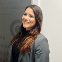 Maria J Trigueros