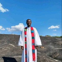 Rev Kennedy Manhanga