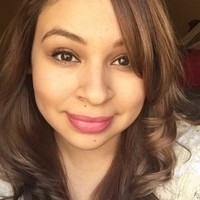 Mayra Flores