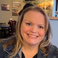 Angie Christiansen, Msw, Lcsw, Licsw