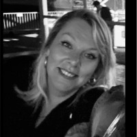 Yvonne Richters