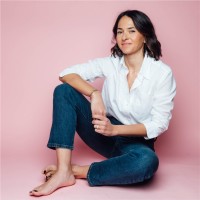 Emmanuelle S.
