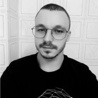 Charliê Schenatto