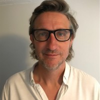 Jonathan Squires