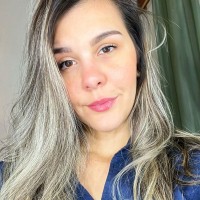 Angela Camila Lima de Souza