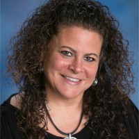 Kari Provizer