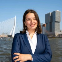 Eszter Tóth