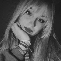 Julia M. Requena