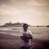 EDGAR R. LAZARO S.