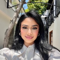 Yassmine Almi