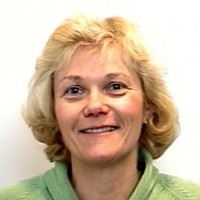 Donna M Dea