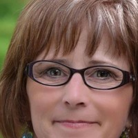 Linda Daniels