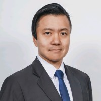 Christopher J Tan